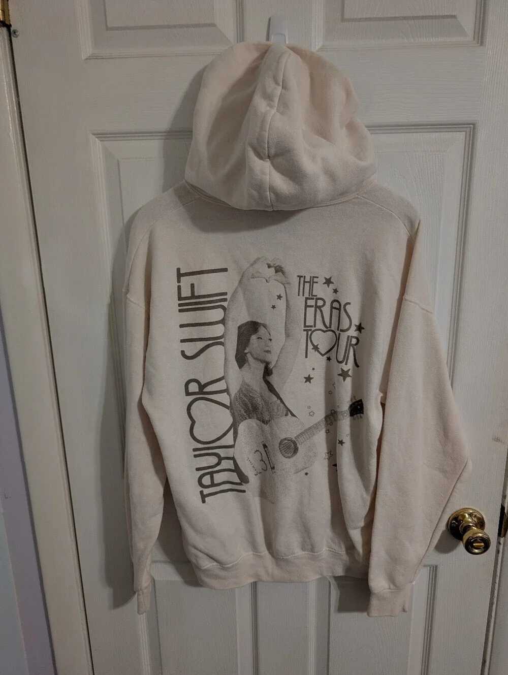 Taylor Swift Eras Tour Hoodie Womens Ivory Sweatshirt Pullover Size Large